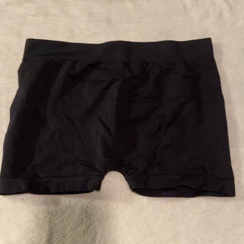 Women's Black Bottoms